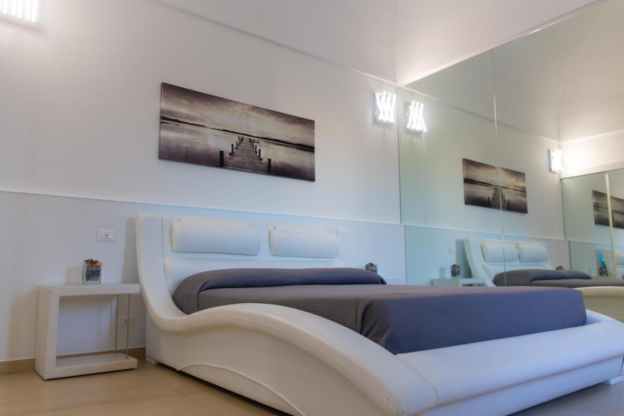 Dal Signor Wolf Bed & Breakfast Pezze Di Greco Ngoại thất bức ảnh