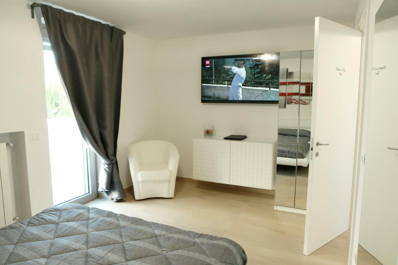 Dal Signor Wolf Bed & Breakfast Pezze Di Greco Ngoại thất bức ảnh