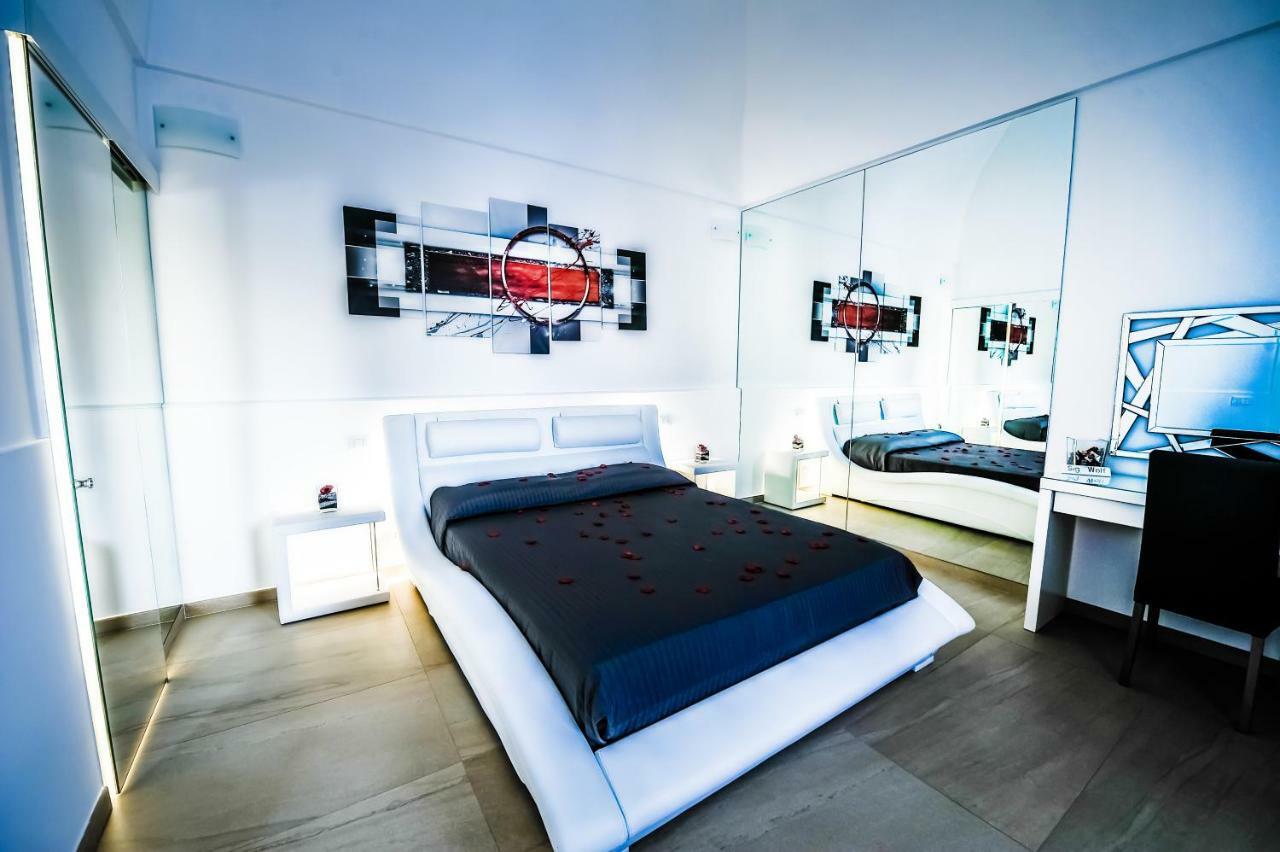 Dal Signor Wolf Bed & Breakfast Pezze Di Greco Ngoại thất bức ảnh